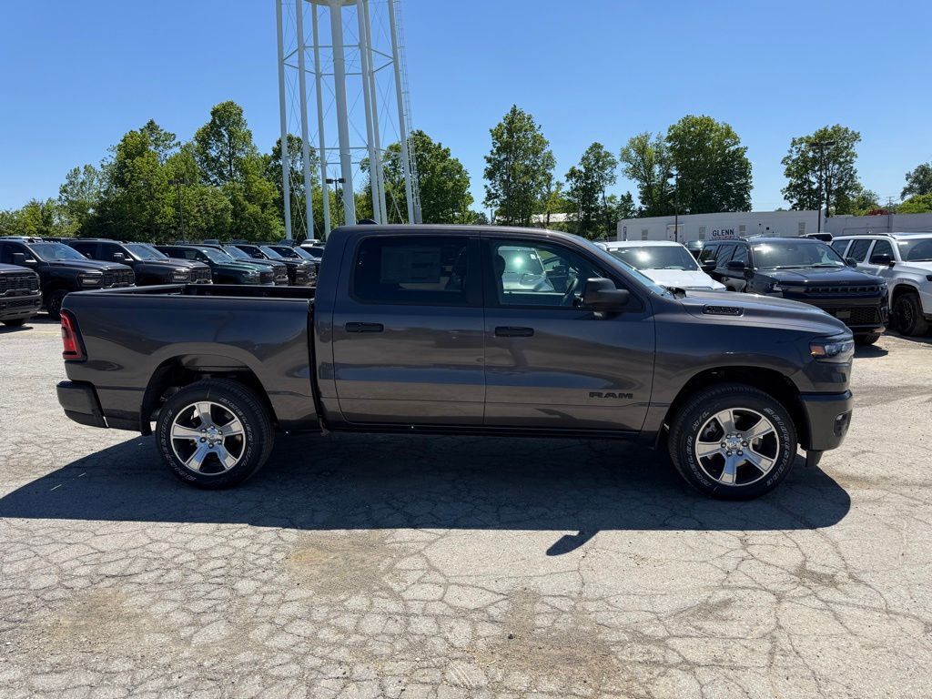 2026 Ram 1500 Express Crestwood KY
