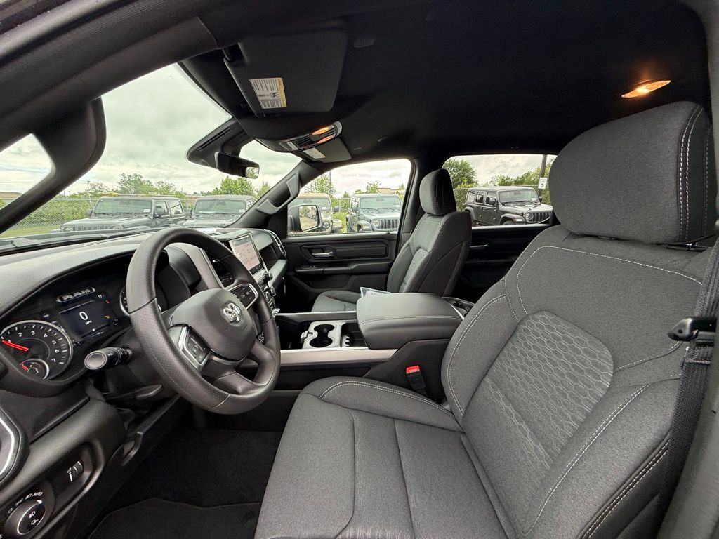 2026 Ram 1500 Express Crestwood KY