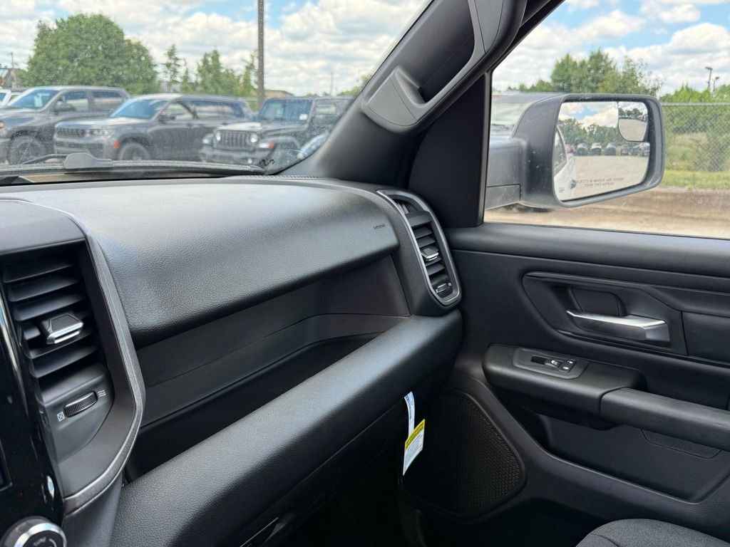 2026 Ram 1500 Express Crestwood KY