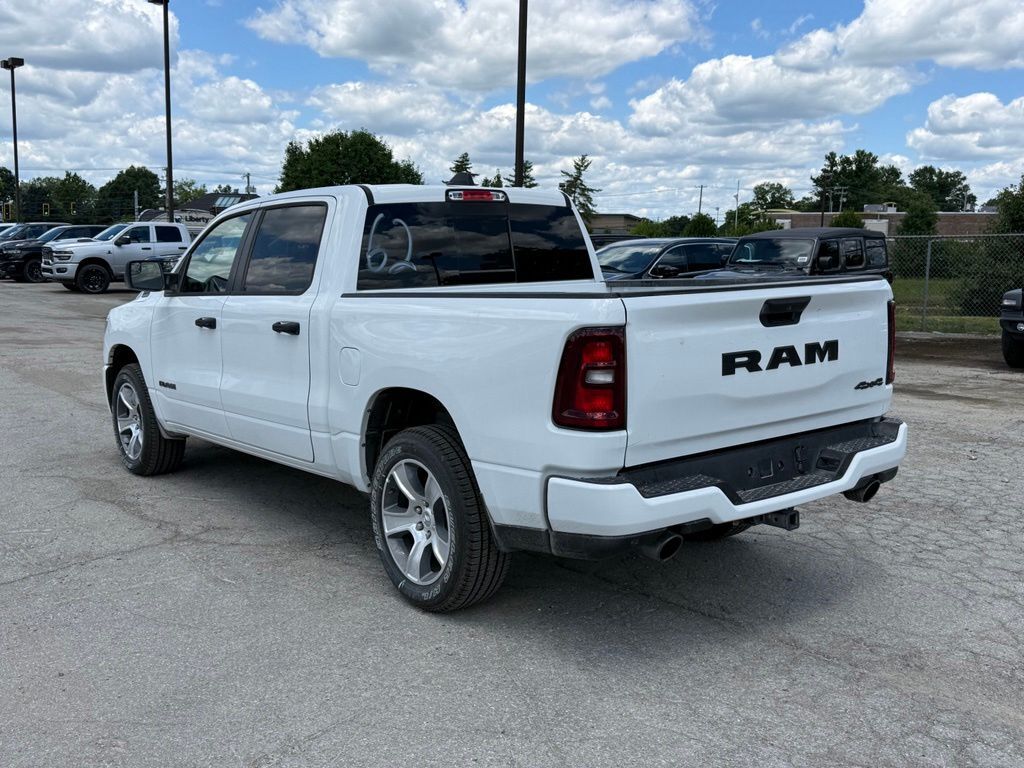 2026 Ram 1500 Express Crestwood KY