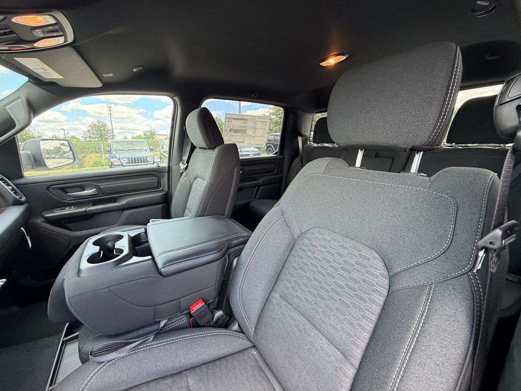 2026 Ram 1500 Express Crestwood KY