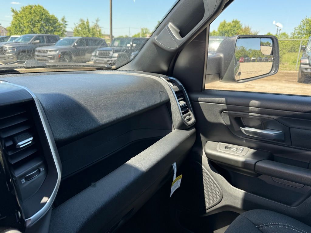 2026 Ram 1500 Express Crestwood KY