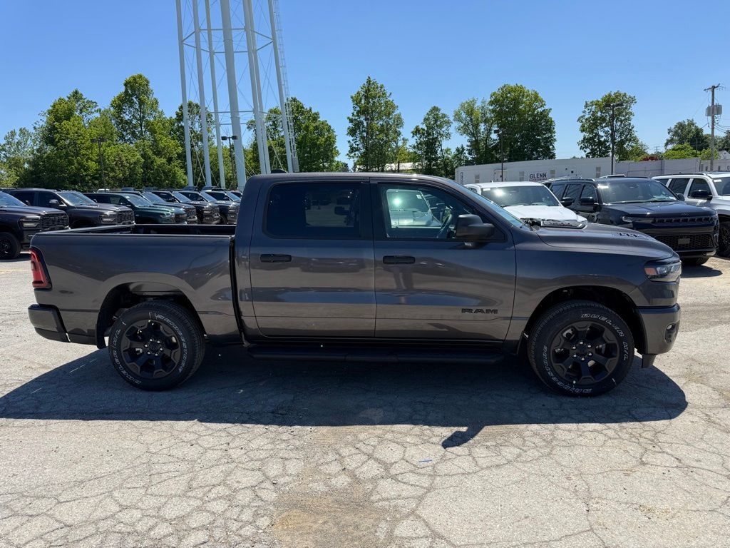 2026 Ram 1500 Express Crestwood KY