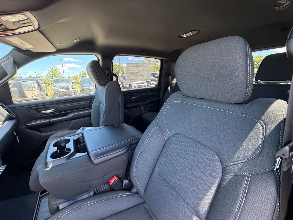 2026 Ram 1500 Express Crestwood KY