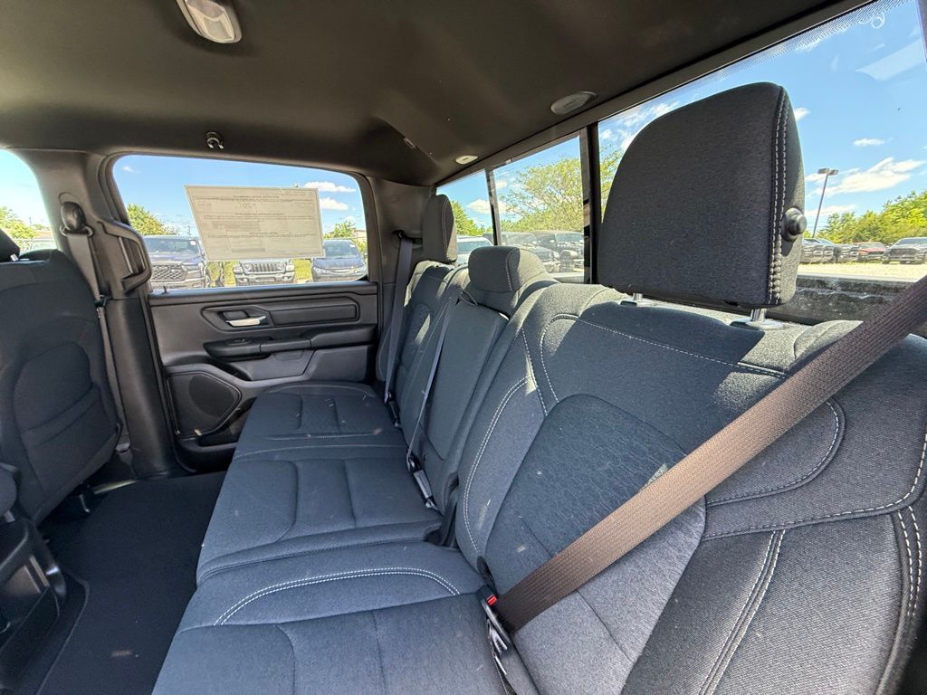 2026 Ram 1500 Express Crestwood KY