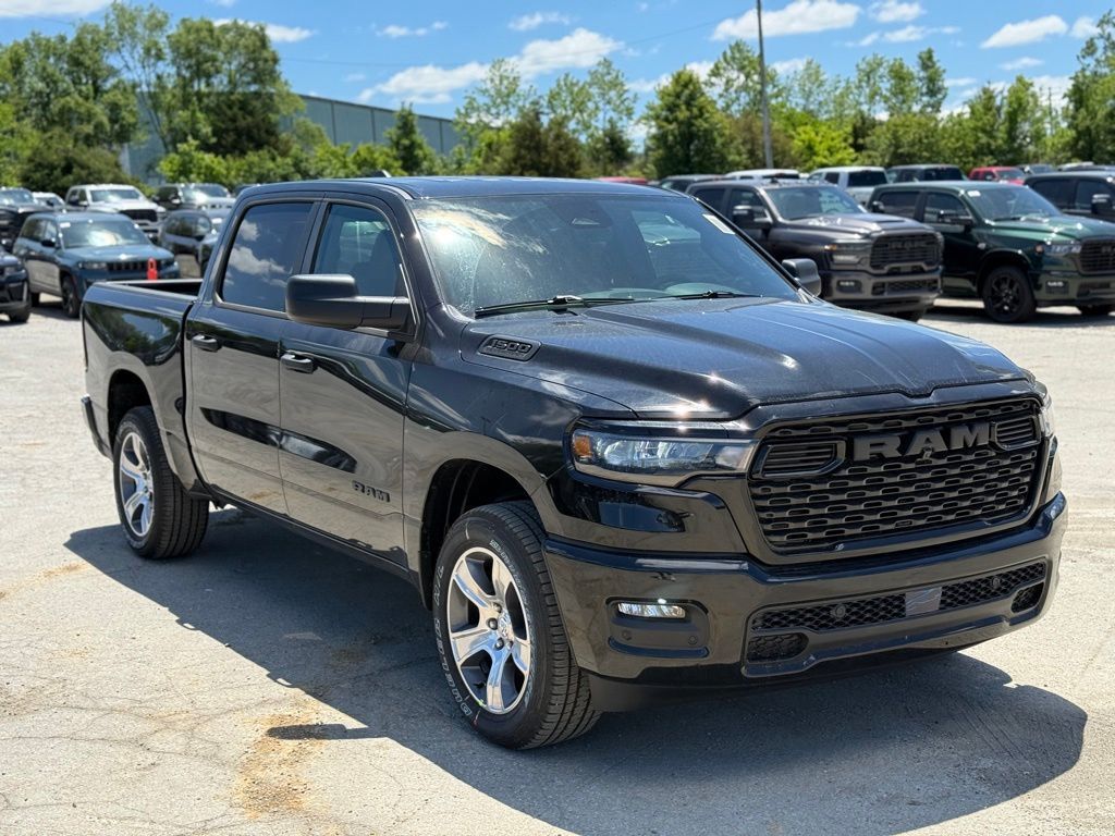 2026 Ram 1500 Express Crestwood KY