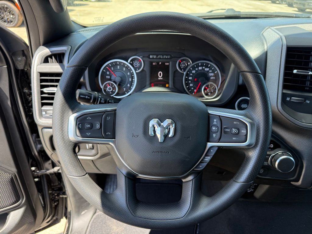 2026 Ram 1500 Express Crestwood KY