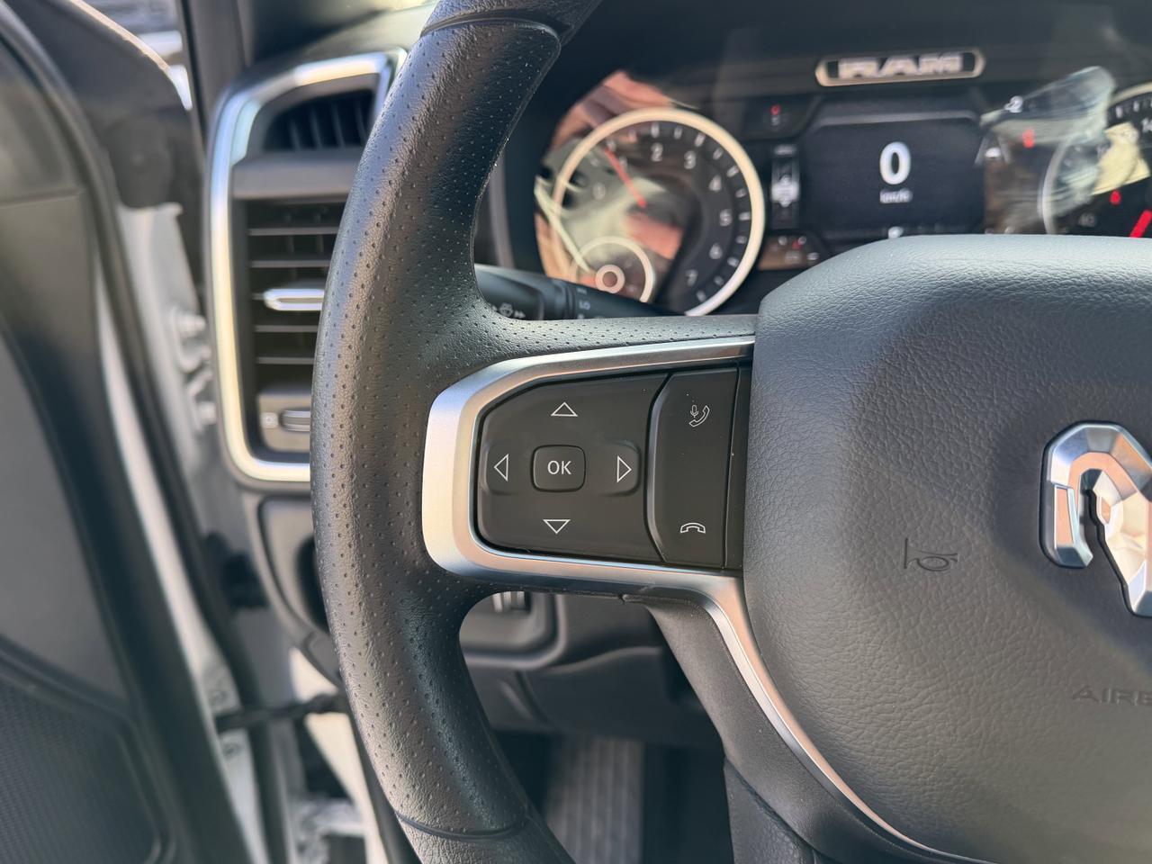 2026 Ram 1500 Express Crew Cab 4x4 | 3L Hurricane | 20IN Wheels | Side Steps | Remote Start | Backup Camera Redwater AB