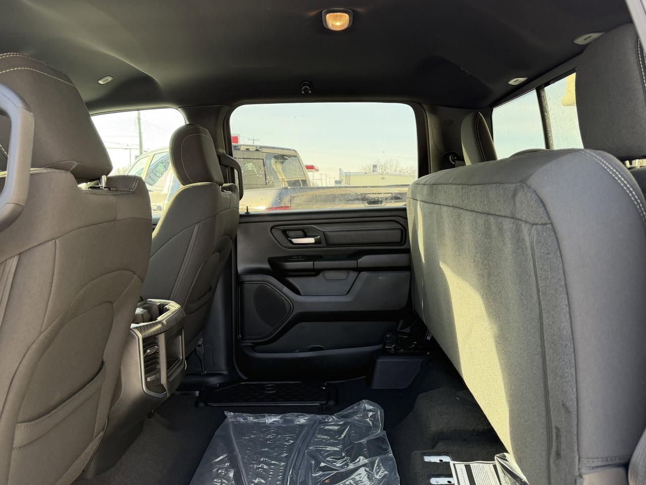 2026 Ram 1500 Express Crew Cab 4x4 | 3L Hurricane | 20IN Wheels | Side Steps | Remote Start | Backup Camera Redwater AB