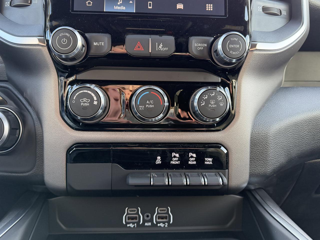 2026 Ram 1500 Express Crew Cab 4x4 | 3L Hurricane | 20IN Wheels | Side Steps | Remote Start | Backup Camera Redwater AB