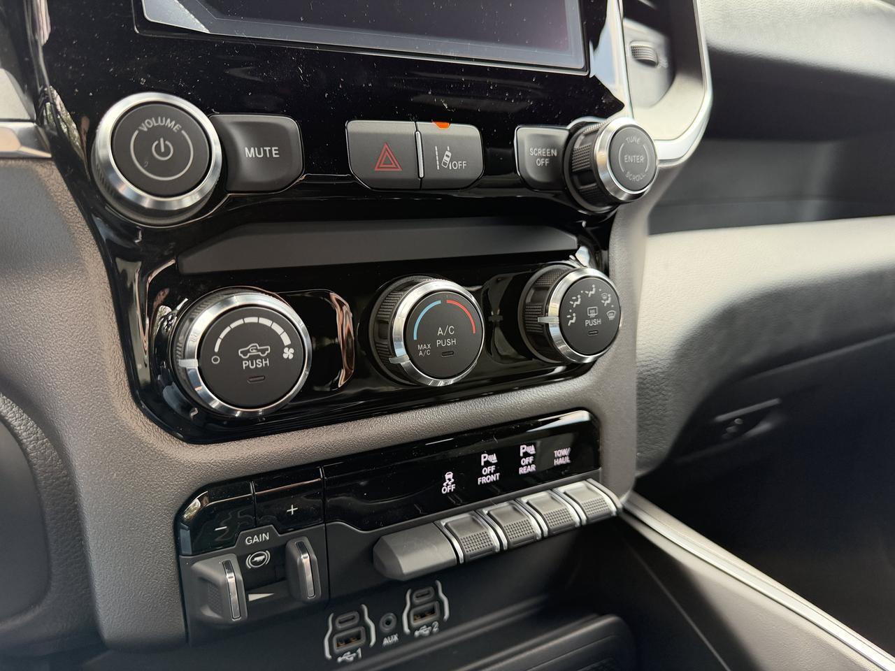 2026 Ram 1500 Express Crew Cab 4x4 | 3L Hurricane | Backup Camera | Mopar Side Steps | 20IN Wheels Redwater AB