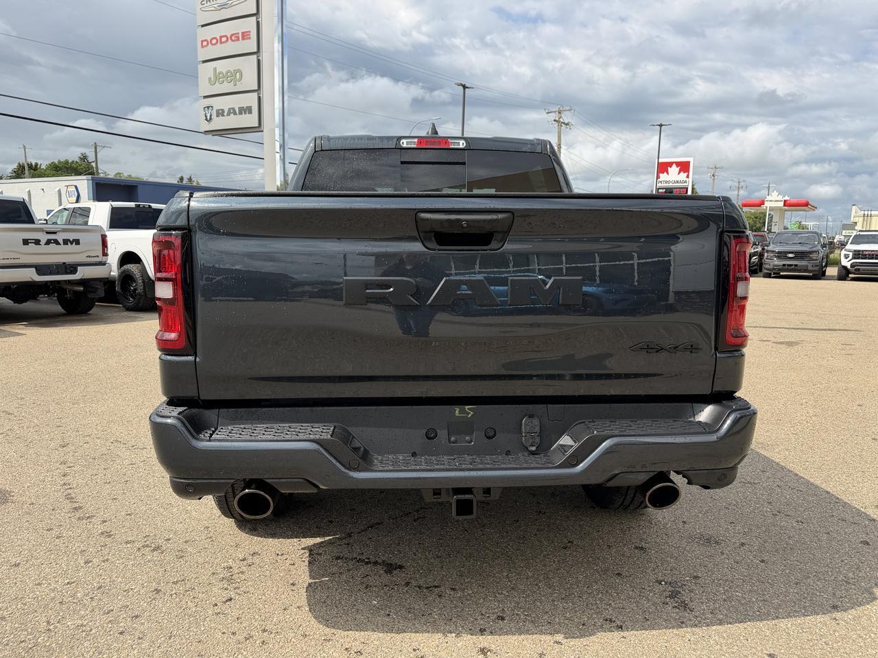 2026 Ram 1500 Express Crew Cab 4x4 | 3L Hurricane | Backup Camera | Mopar Side Steps | 20IN Wheels Redwater AB