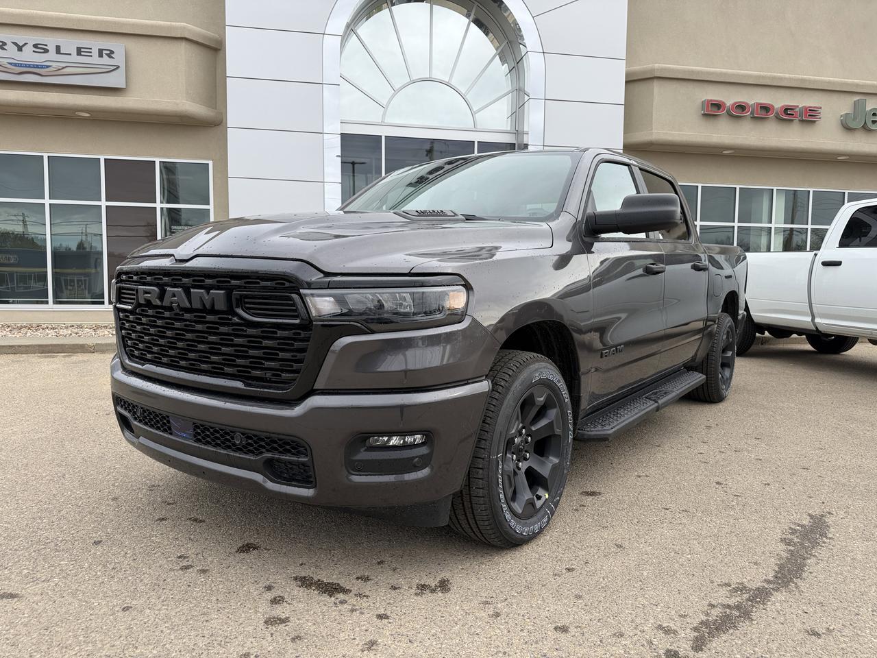 2026 Ram 1500 Express Crew Cab 4x4 | 3L Hurricane | Black Edition | Sport Hood | 20IN Wheels | Side Steps Redwater AB