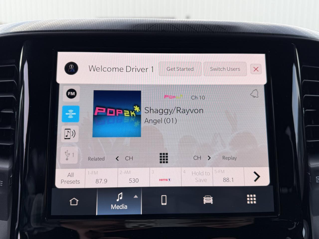 2026 Ram 1500 Express Crew Cab 4x4 | 3L Hurricane | Remote Start | Rearview Camera | Towing Capability Redwater AB