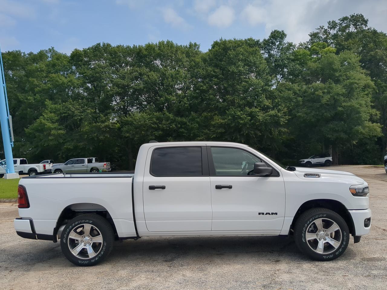 2026 Ram 1500 Express Appleton WI