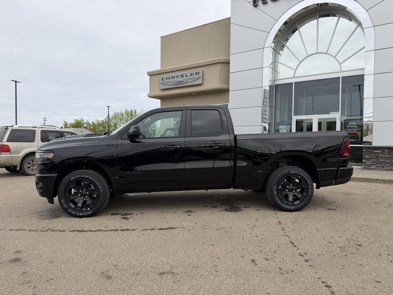 2026 Ram 1500 Express Quad Cab 4x4 | V6 | 20IN Wheels | Remote Start | Backup Camera | Towing Capability Redwater AB