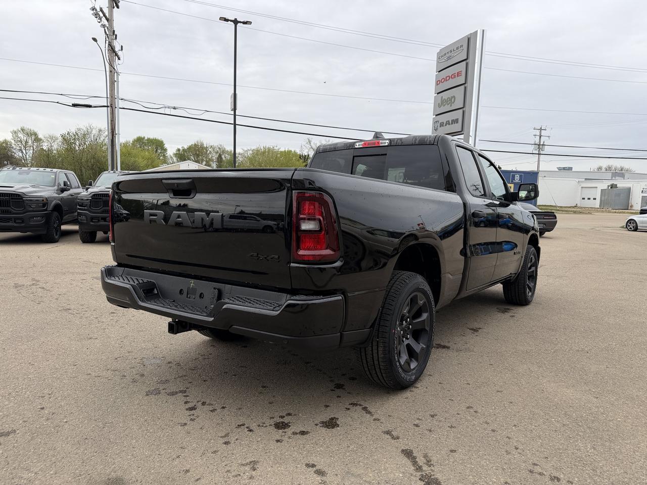 2026 Ram 1500 Express Quad Cab 4x4 | V6 | 20IN Wheels | Remote Start | Backup Camera | Towing Capability Redwater AB