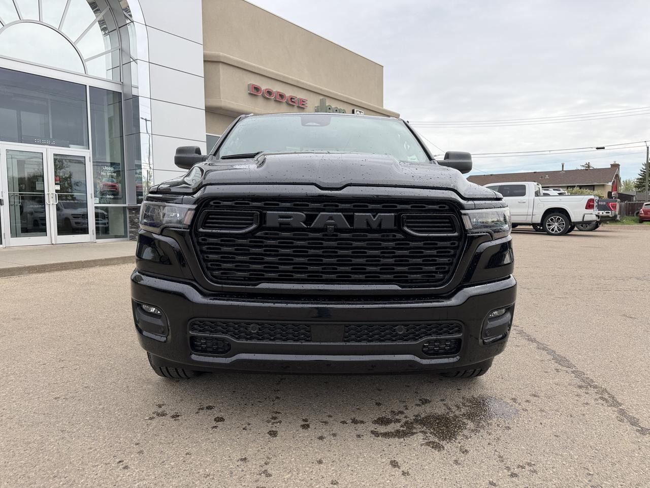 2026 Ram 1500 Express Quad Cab 4x4 | V6 | 20IN Wheels | Remote Start | Backup Camera | Towing Capability Redwater AB