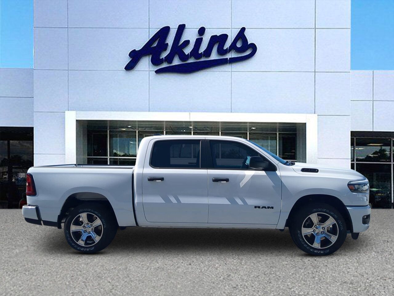 2026 Ram 1500 Express