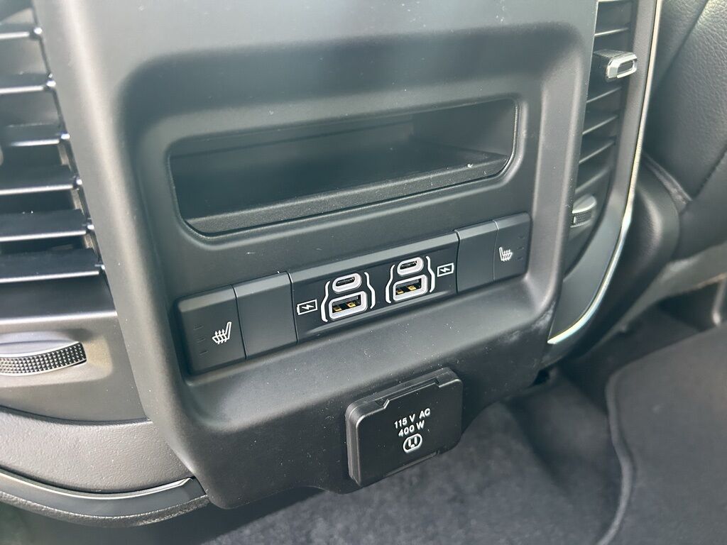 2026 Ram 1500 Laramie Crestwood KY
