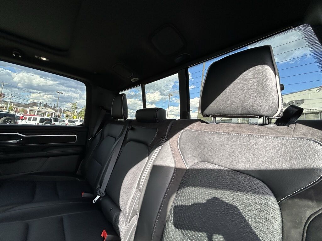 2026 Ram 1500 Laramie Crestwood KY