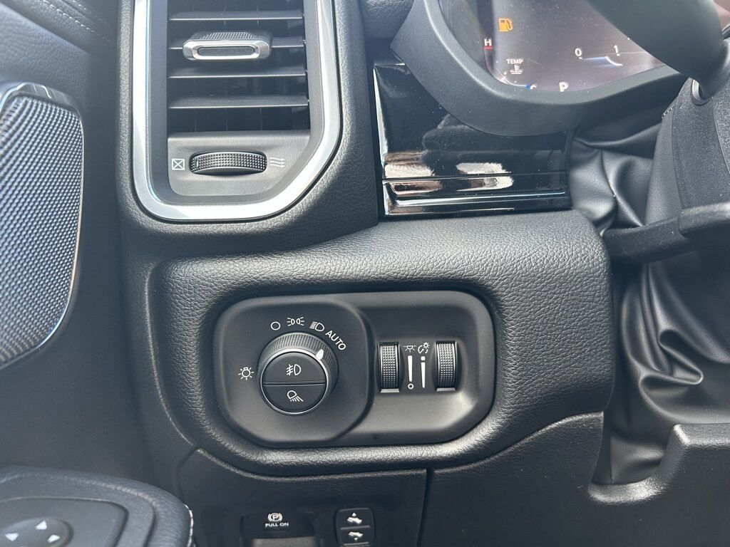 2026 Ram 1500 Laramie Crestwood KY