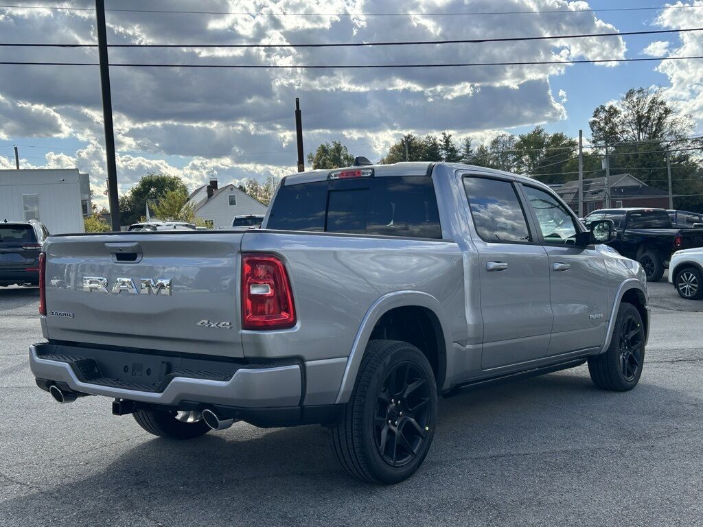 2026 Ram 1500 Laramie Crestwood KY