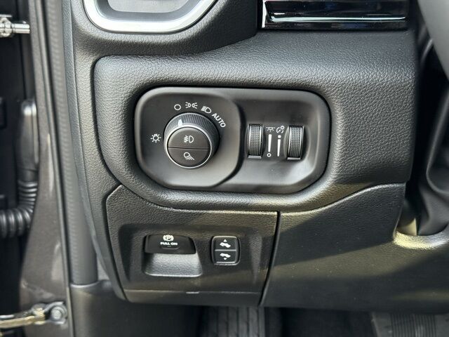 2026 Ram 1500 Laramie Crestwood KY