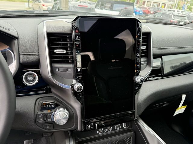 2026 Ram 1500 Laramie Crestwood KY