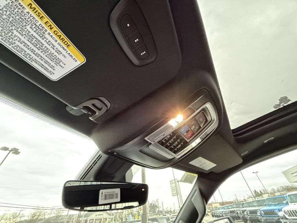 2026 Ram 1500 Laramie Crestwood KY