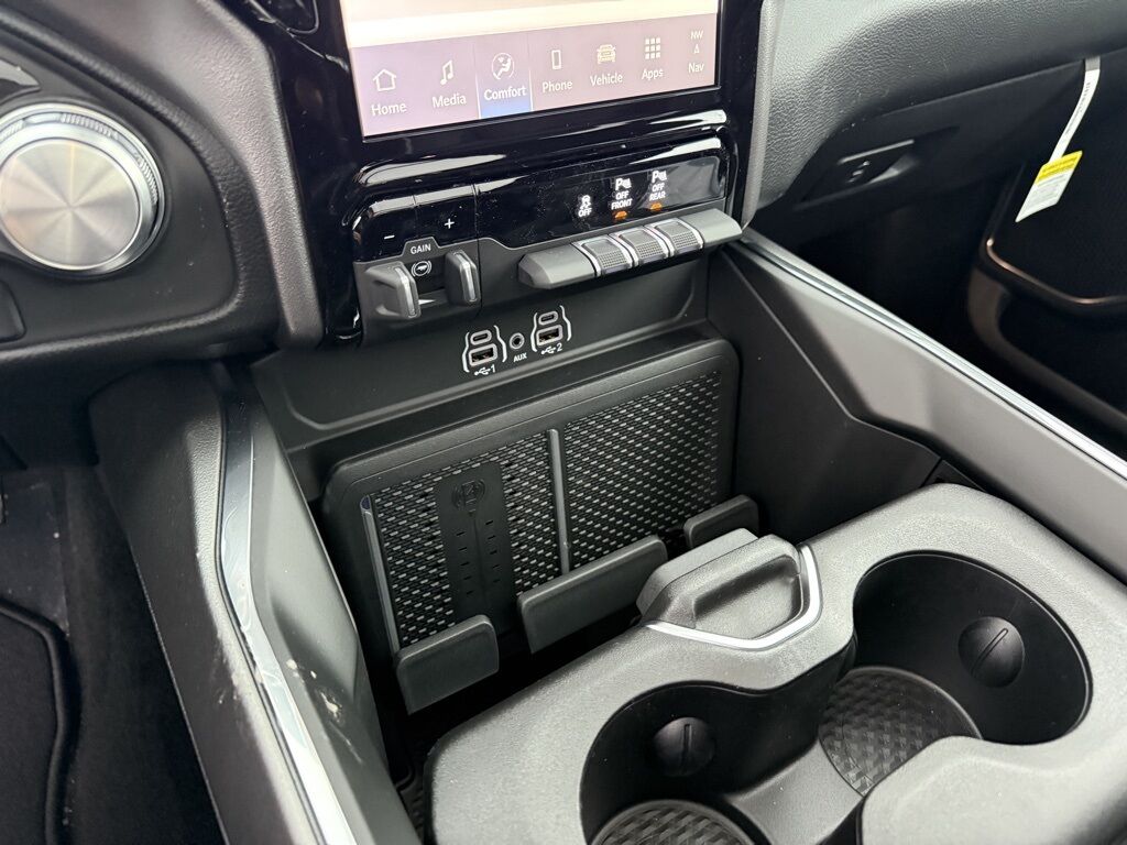 2026 Ram 1500 Laramie Crestwood KY