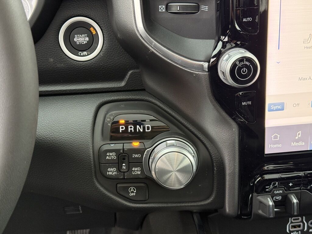 2026 Ram 1500 Laramie Crestwood KY