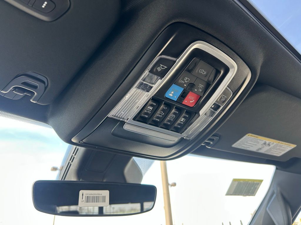 2026 Ram 1500 Laramie Crestwood KY