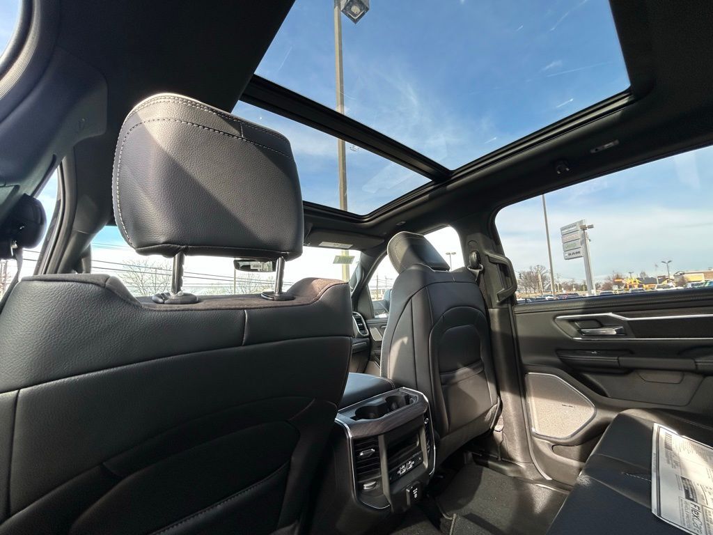 2026 Ram 1500 Laramie Crestwood KY