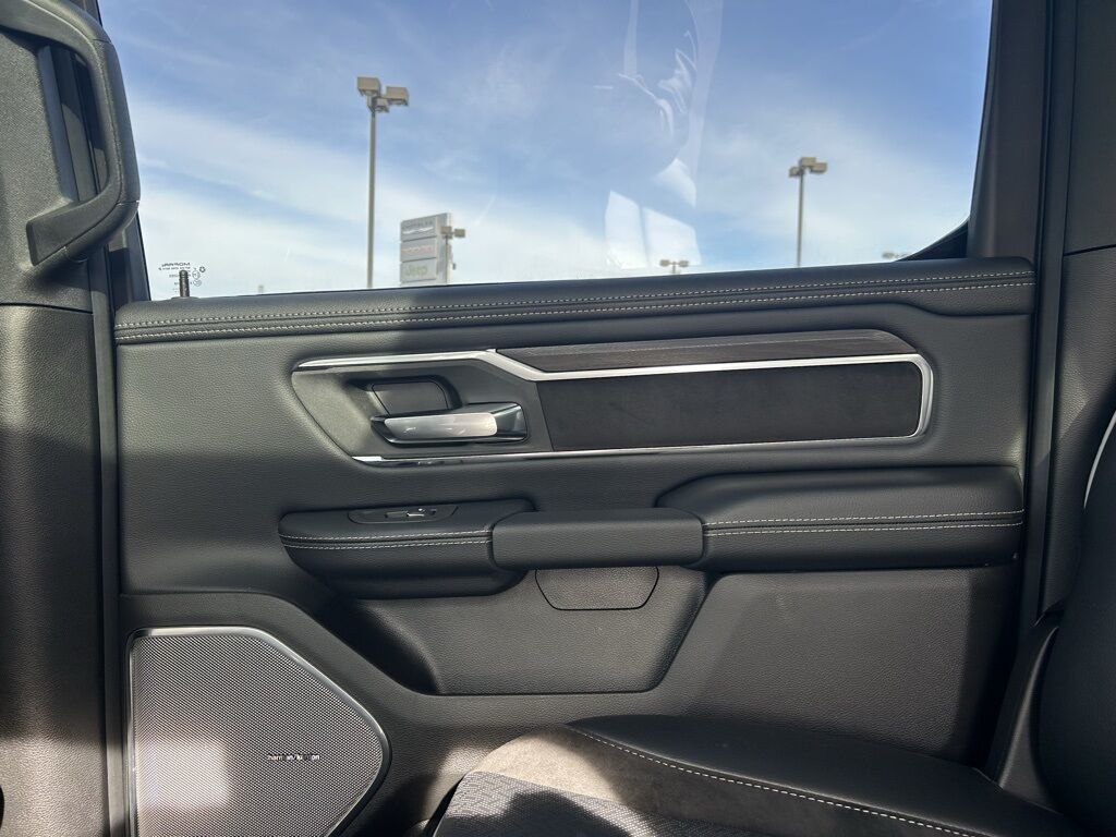 2026 Ram 1500 Laramie Crestwood KY