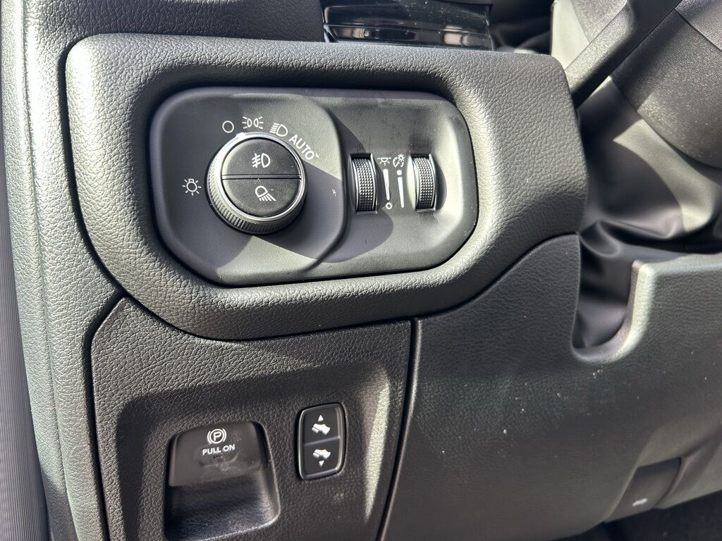 2026 Ram 1500 Laramie Crestwood KY