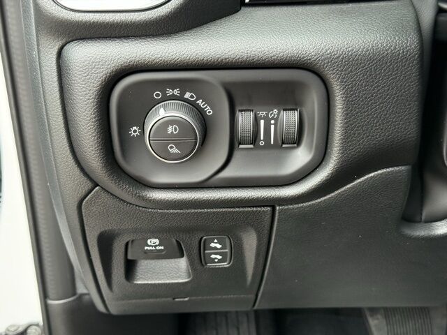 2026 Ram 1500 Laramie Crestwood KY