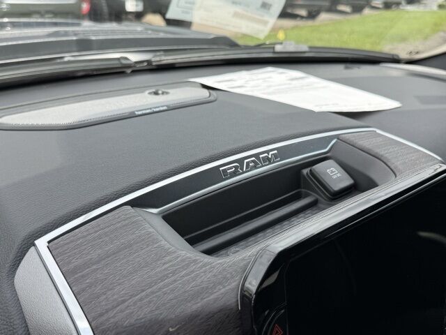 2026 Ram 1500 Laramie Crestwood KY
