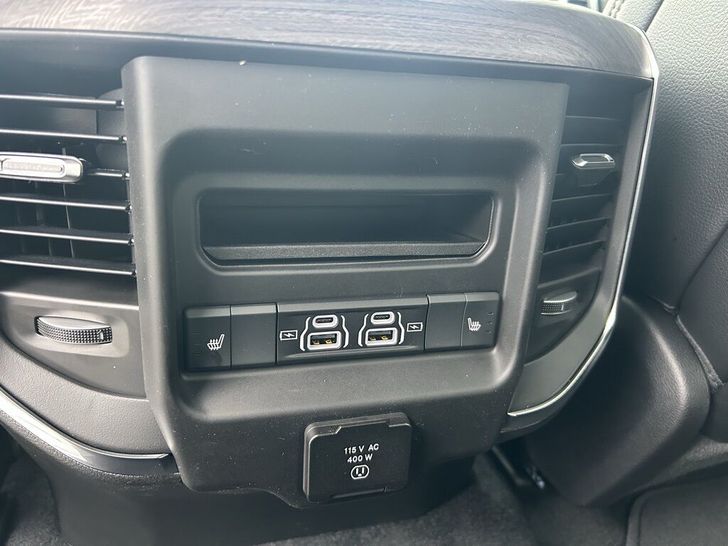 2026 Ram 1500 Laramie Crestwood KY