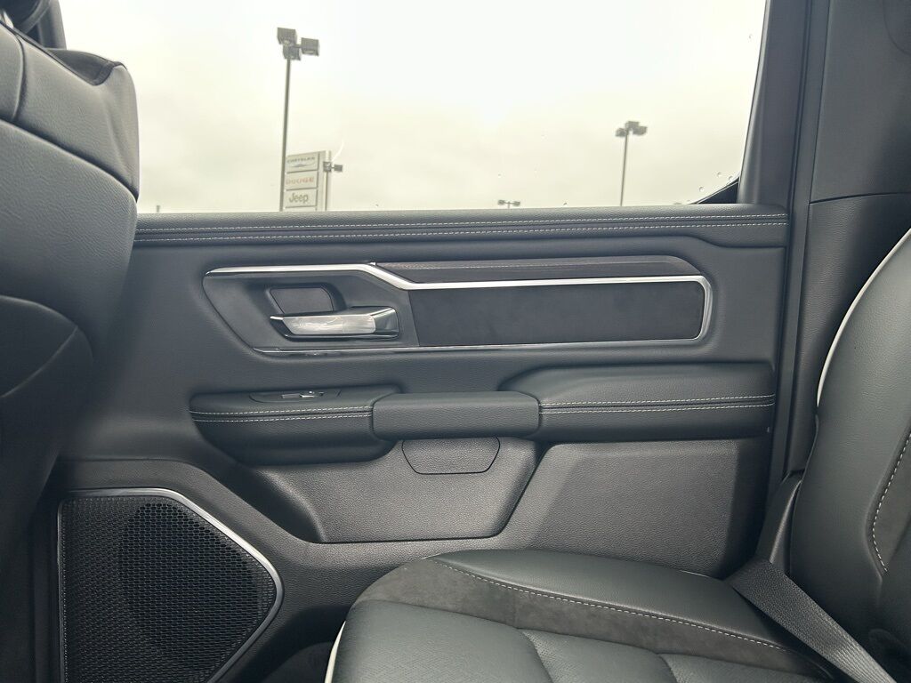 2026 Ram 1500 Laramie Crestwood KY