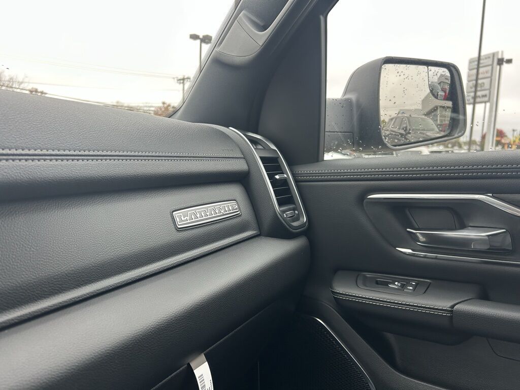 2026 Ram 1500 Laramie Crestwood KY