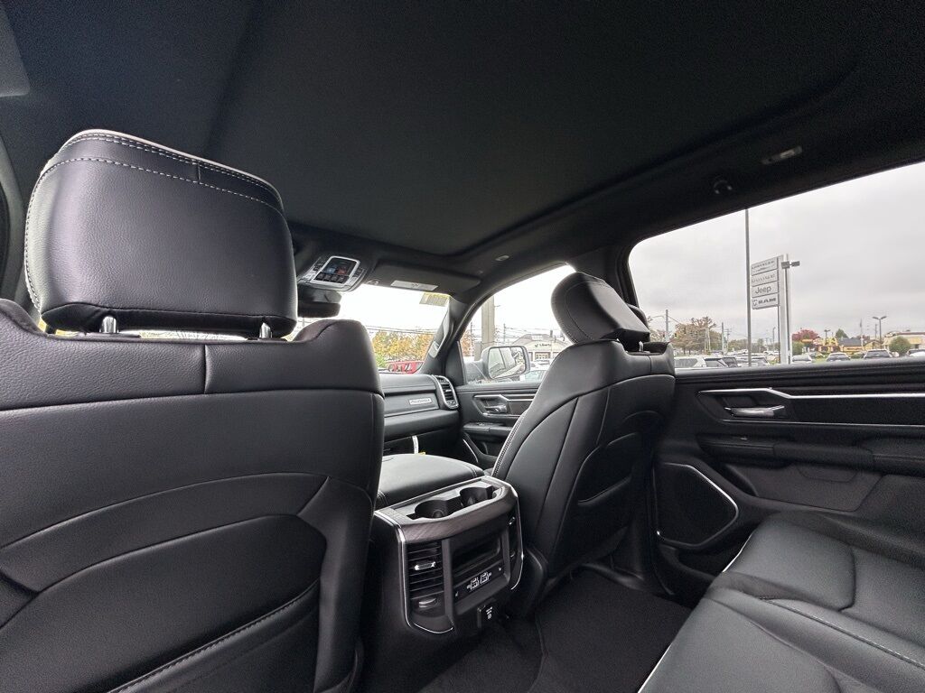 2026 Ram 1500 Laramie Crestwood KY