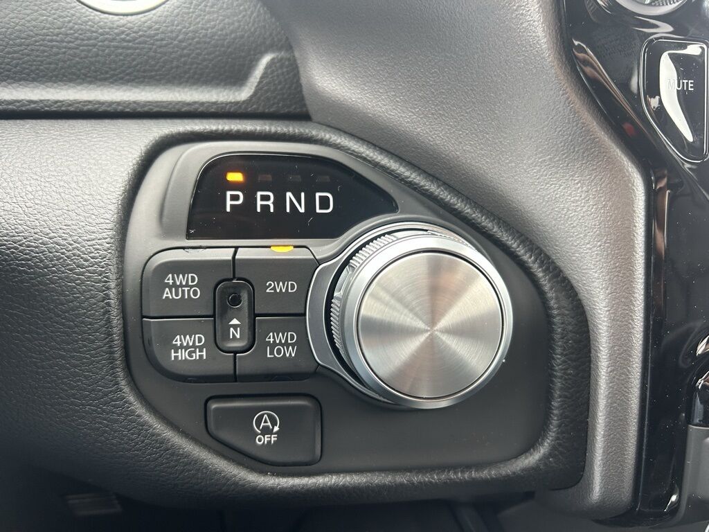 2026 Ram 1500 Laramie Crestwood KY