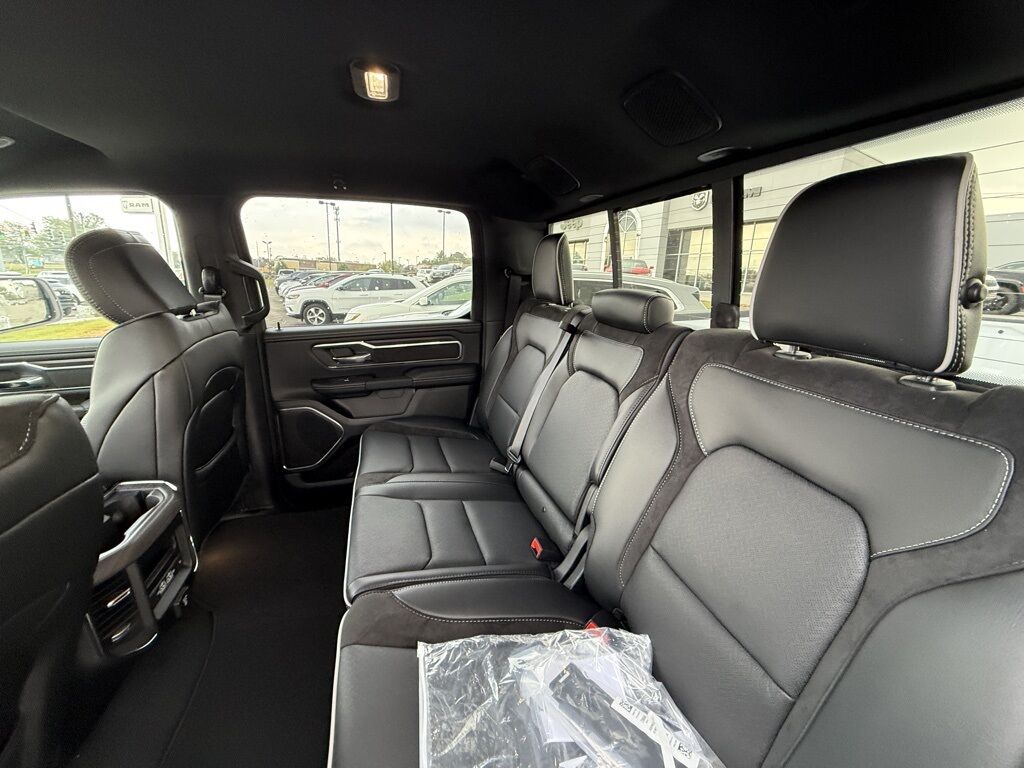 2026 Ram 1500 Laramie Crestwood KY