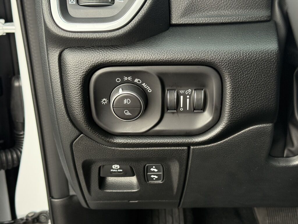 2026 Ram 1500 Laramie Crestwood KY