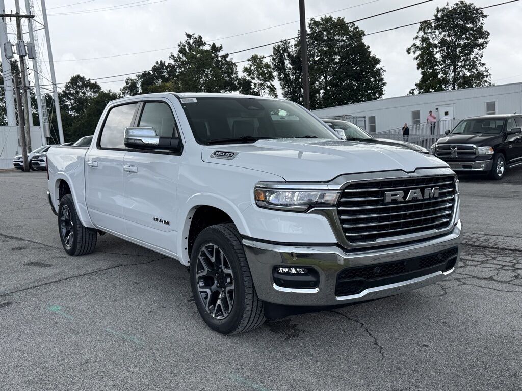 2026 Ram 1500 Laramie Crestwood KY