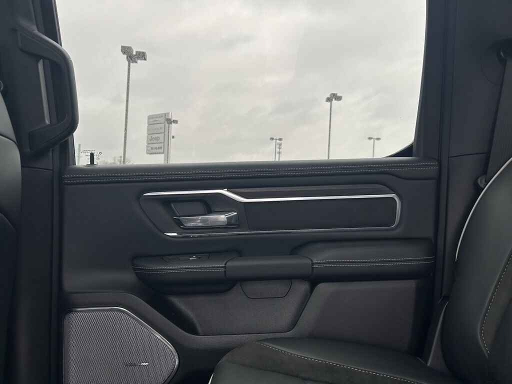 2026 Ram 1500 Laramie Crestwood KY