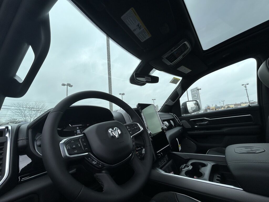 2026 Ram 1500 Laramie Crestwood KY