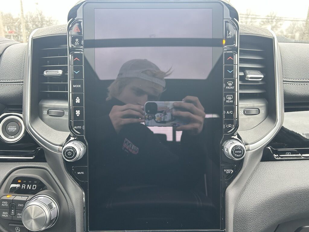 2026 Ram 1500 Laramie Crestwood KY