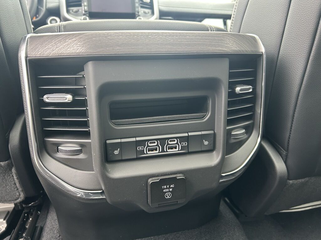 2026 Ram 1500 Laramie Crestwood KY